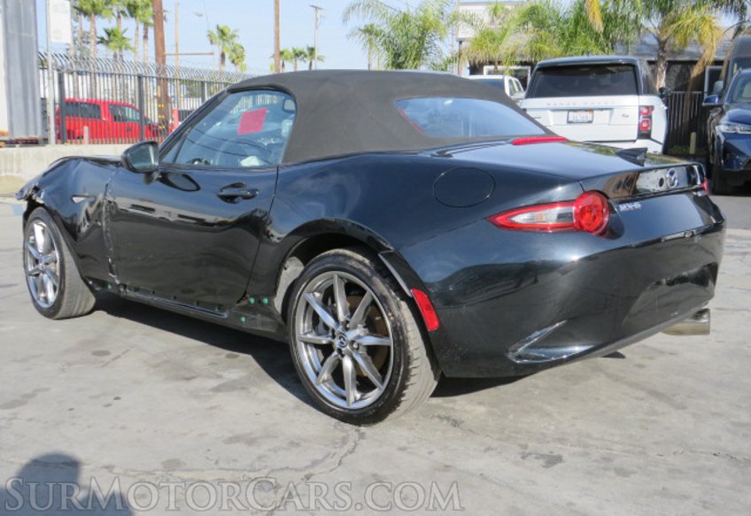 2022 Mazda MX-5 Miata - Image 11