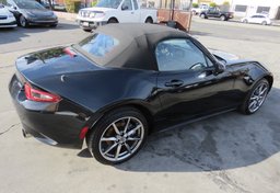 2022 Mazda MX-5 Miata - Image 10