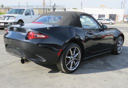 2022 Mazda MX-5 Miata - Image 12