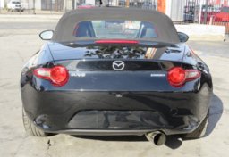 2022 Mazda MX-5 Miata - Image 14