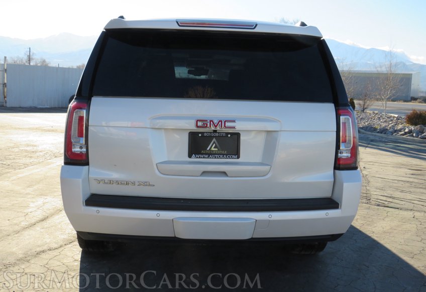 2015 GMC Yukon XL - Image 11