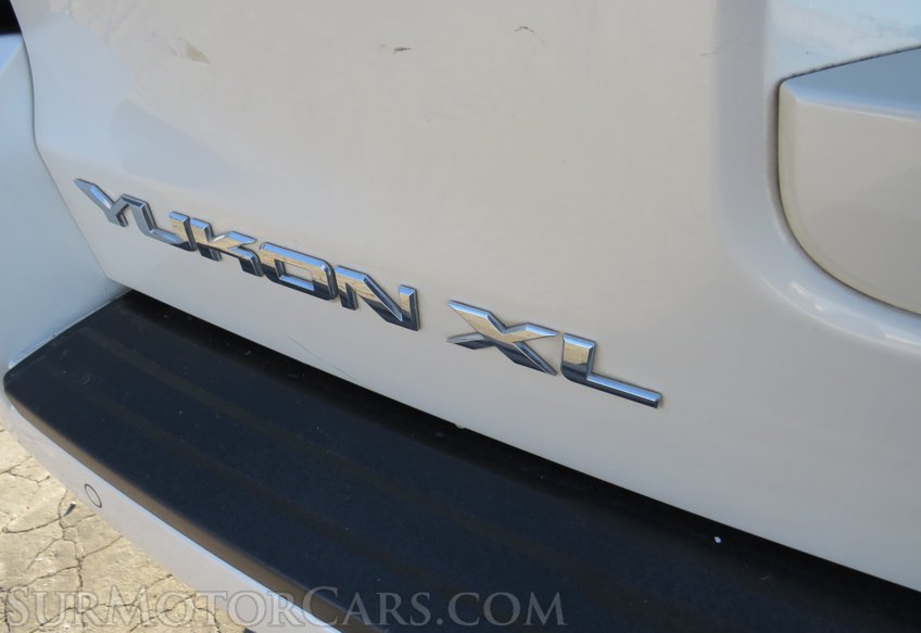 2015 GMC Yukon XL - Image 16