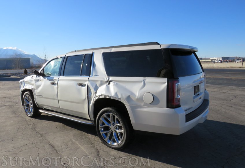 2015 GMC Yukon XL - Image 5