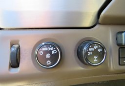 2015 GMC Yukon XL - Image 45