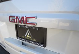 2015 GMC Yukon XL - Image 18