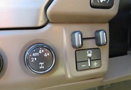 2015 GMC Yukon XL - Image 43