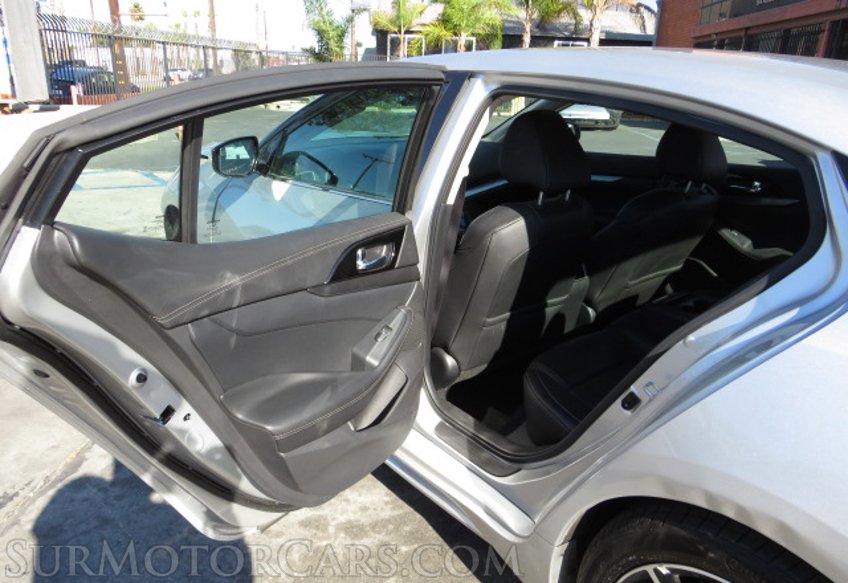 2021 Nissan Maxima - Image 25