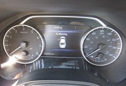 2021 Nissan Maxima - Image 10