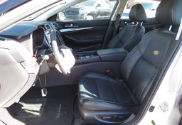 2021 Nissan Maxima - Image 19