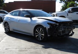 2021 Nissan Maxima - Image 2