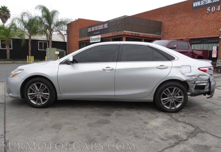 2016 Toyota Camry - Image 12