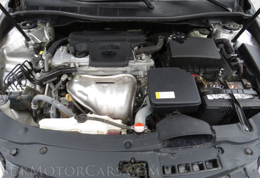 2016 Toyota Camry - Image 44