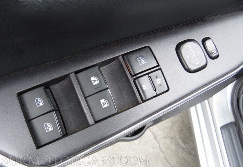 2016 Toyota Camry - Image 36