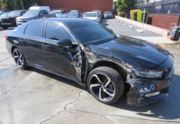 2019 Honda Accord Sedan - Image 2