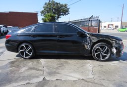 2019 Honda Accord Sedan - Image 12