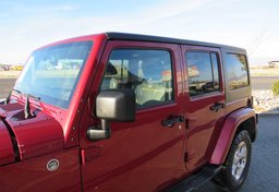 2013 Jeep Wrangler Unlimited - Image 16