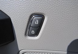 2021 Ford Super Duty F-250 SRW - Image 37