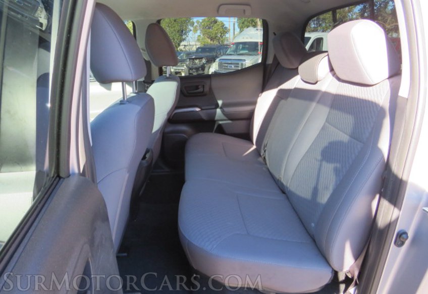 2021 Toyota Tacoma - Image 28