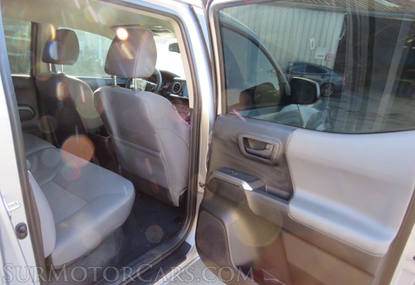 2021 Toyota Tacoma - Image 23