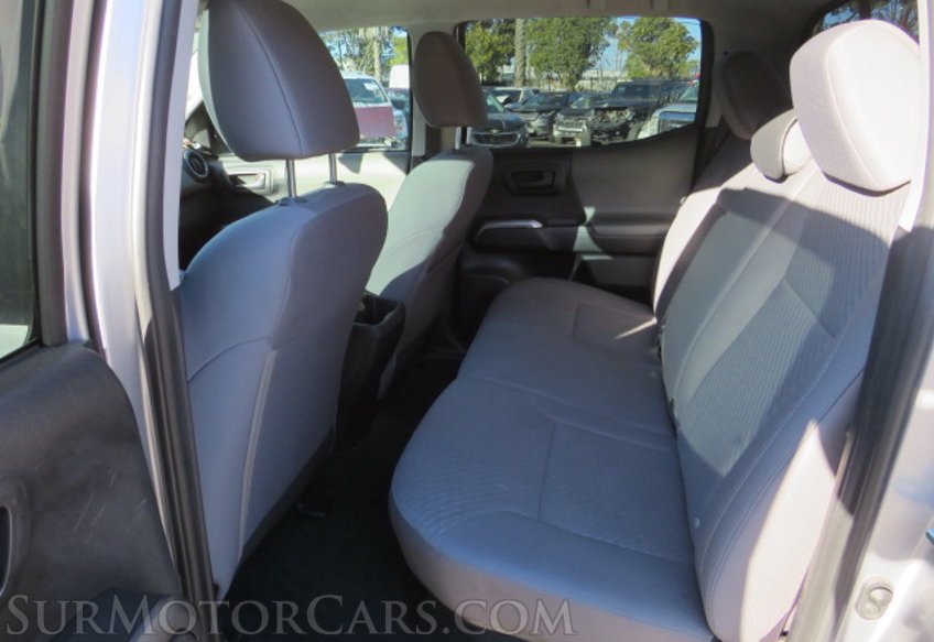 2021 Toyota Tacoma - Image 31