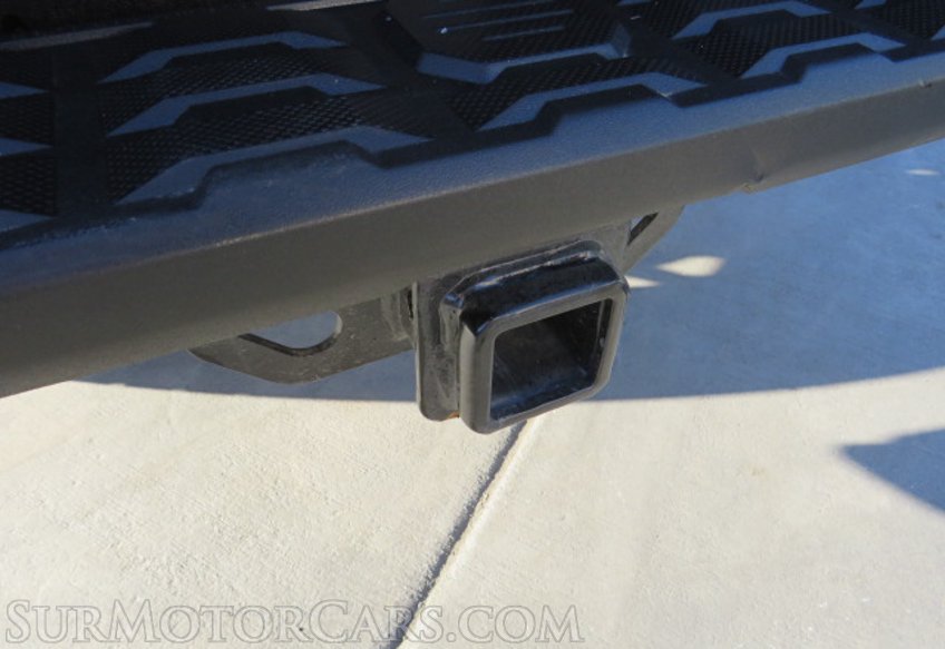 2021 Toyota Tacoma - Image 17