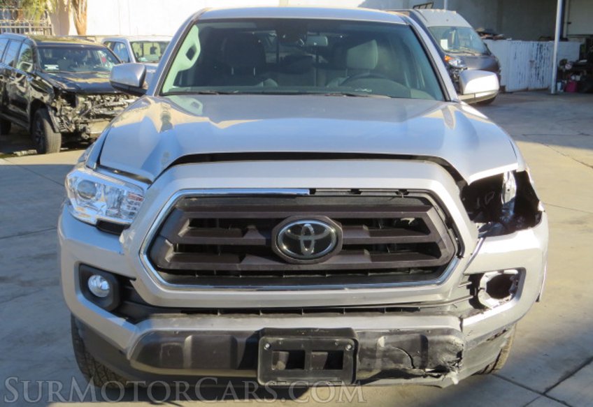 2021 Toyota Tacoma - Image 11
