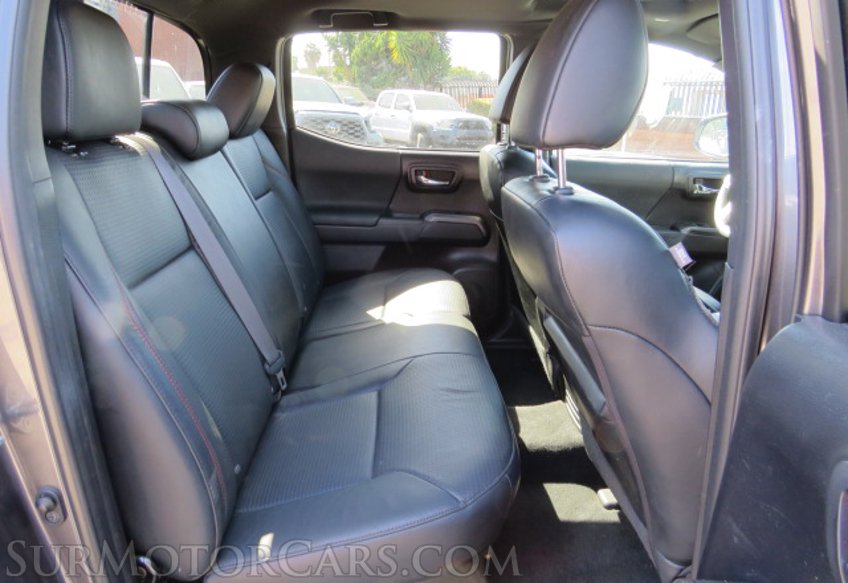 2020 Toyota Tacoma 4WD - Image 37