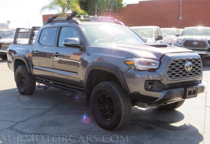 2020 Toyota Tacoma 4WD - Image 3