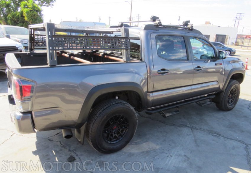 2020 Toyota Tacoma 4WD - Image 8