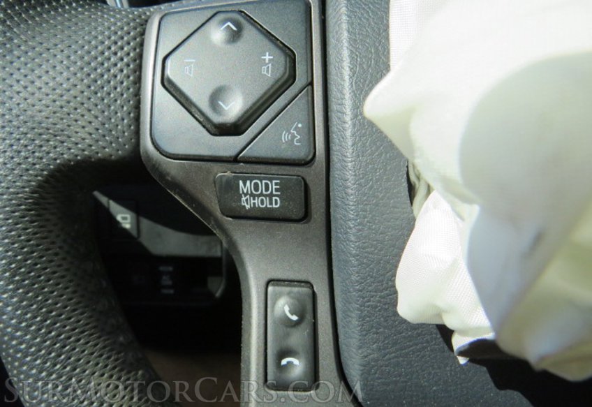 2020 Toyota Tacoma 4WD - Image 54