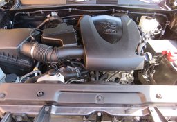 2020 Toyota Tacoma 4WD - Image 57