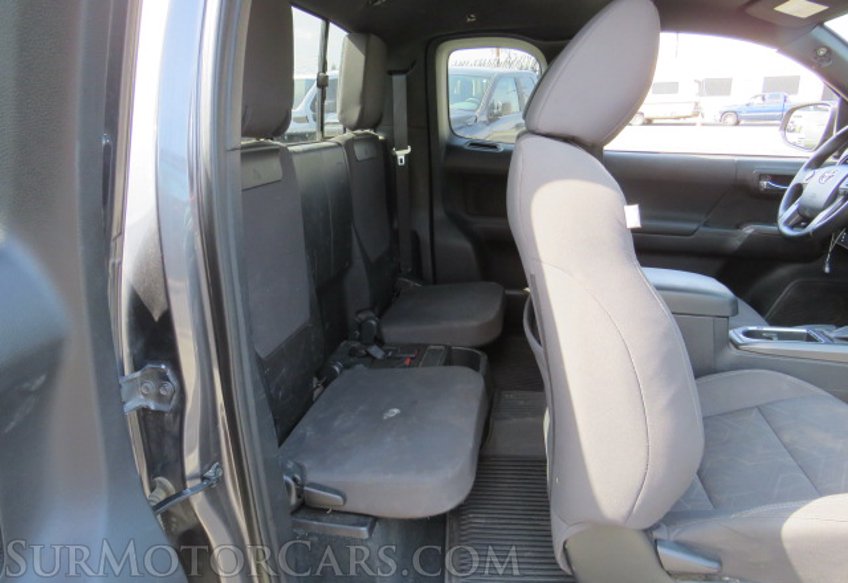 2016 Toyota Tacoma - Image 27