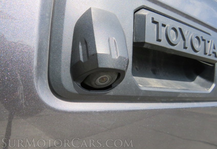 2016 Toyota Tacoma - Image 13