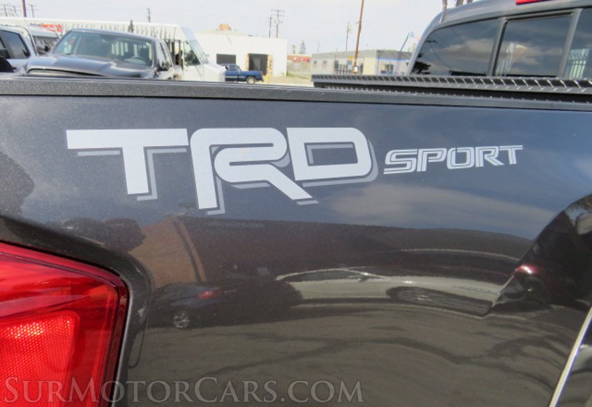 2016 Toyota Tacoma - Image 18