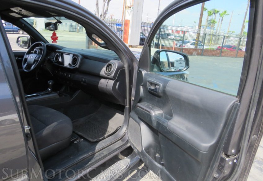 2016 Toyota Tacoma - Image 21