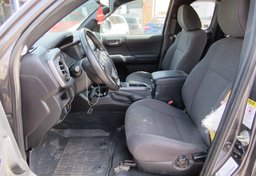 2016 Toyota Tacoma - Image 24