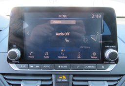 2020 Nissan Altima - Image 34