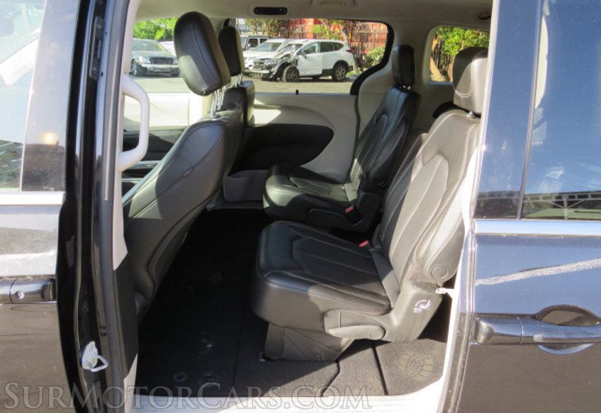 2020 Chrysler Voyager - Image 24