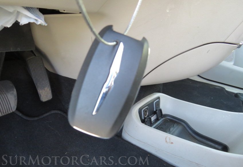 2020 Chrysler Voyager - Image 37