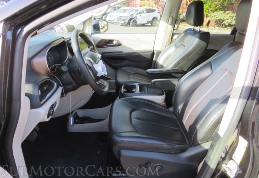 2020 Chrysler Voyager - Image 20