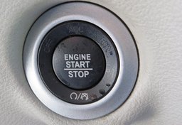 2020 Chrysler Voyager - Image 36