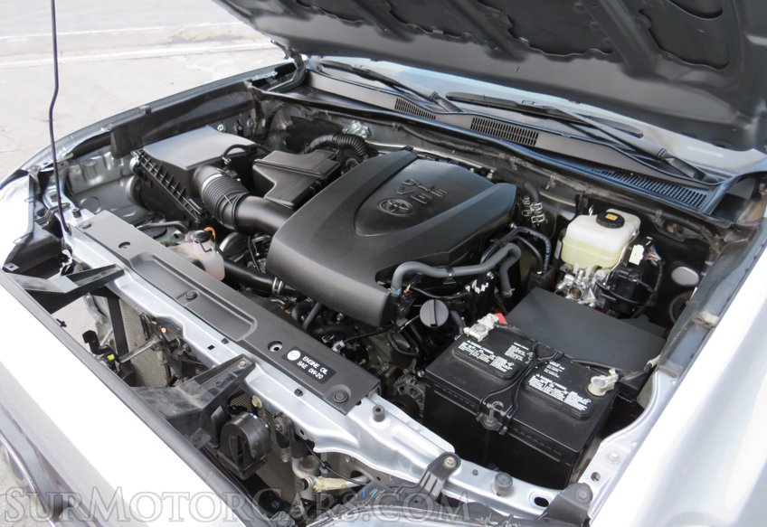 2019 Toyota Tacoma 4WD - Image 58