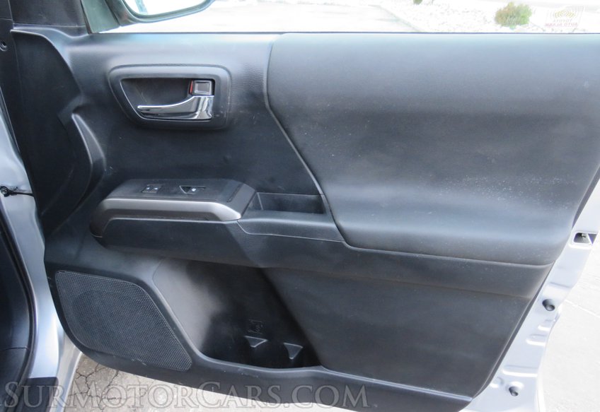 2019 Toyota Tacoma 4WD - Image 53