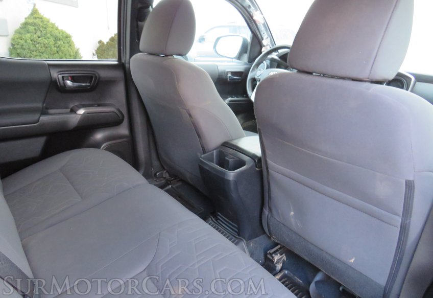 2019 Toyota Tacoma 4WD - Image 33