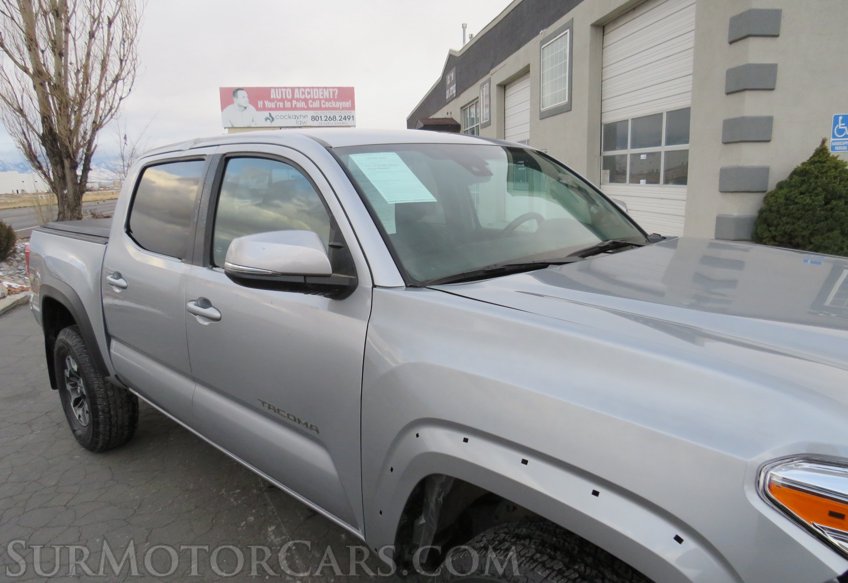 2019 Toyota Tacoma 4WD - Image 12