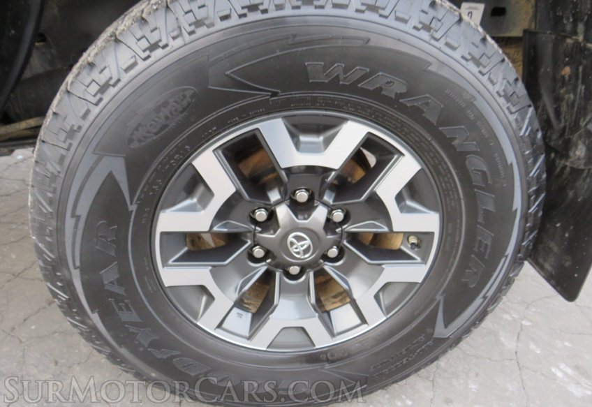 2019 Toyota Tacoma 4WD - Image 54