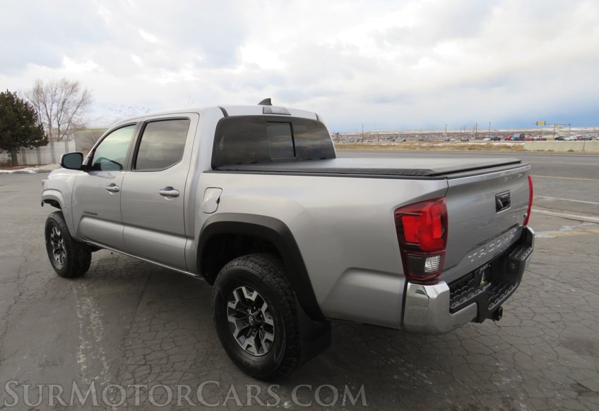 2019 Toyota Tacoma 4WD - Image 8