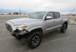 2019 Toyota Tacoma 4WD - Image 2