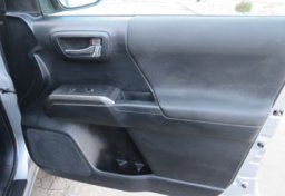 2019 Toyota Tacoma 4WD - Image 53