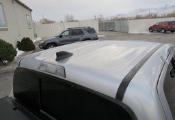 2019 Toyota Tacoma 4WD - Image 17